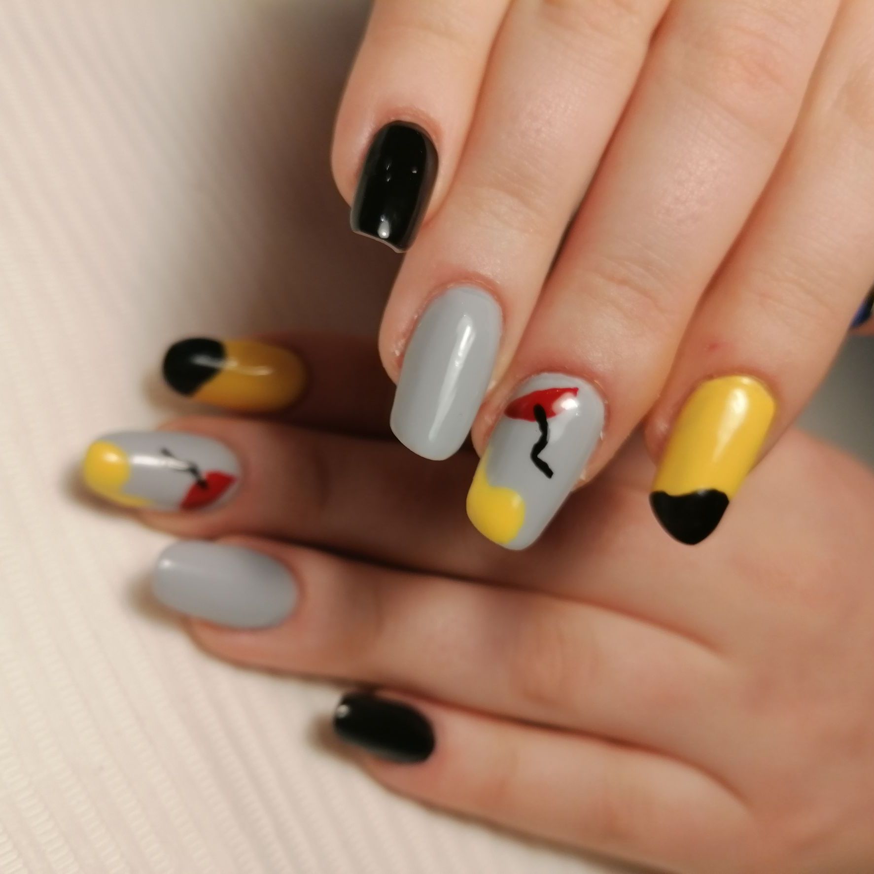 four-seasons-nails-skillingaryd-bokadirekt